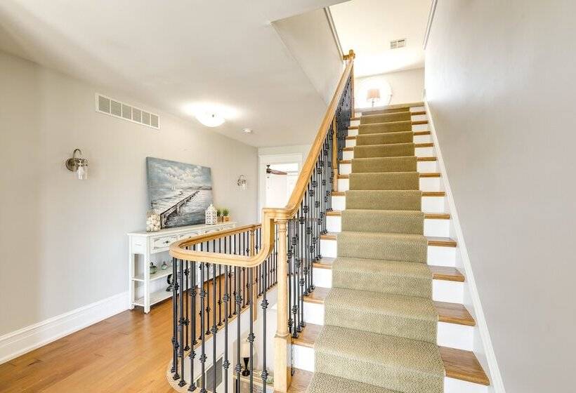 Waterfront Ocean City Escape W/ Large Deck, Pool!