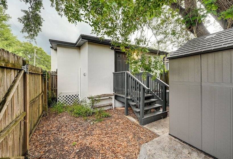 Wfh Friendly Tampa Home Rental: 2 Mi To Downtown!