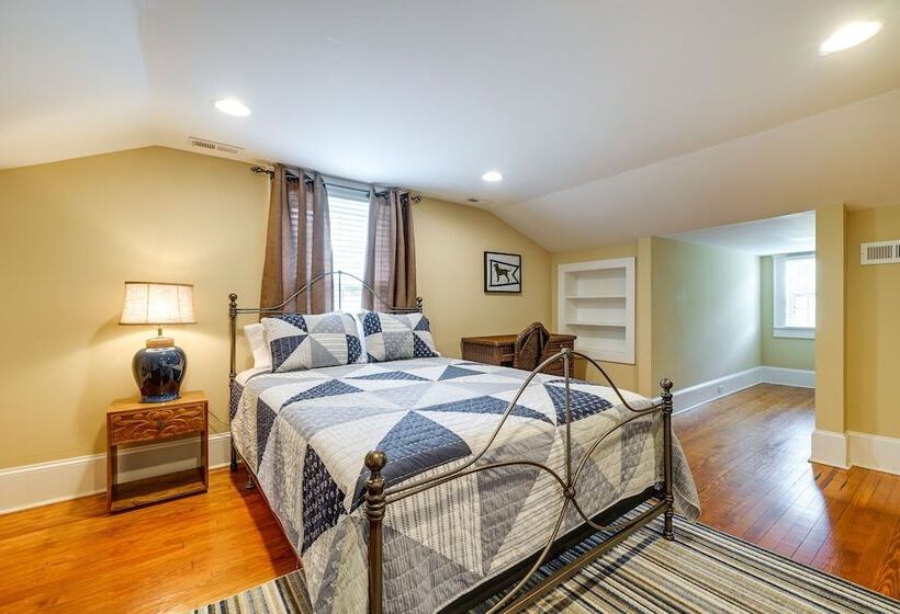 Wilmington Vacation Rental: Close To Riverwalk!