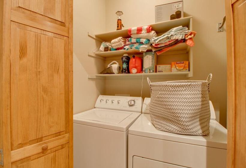 Furnished Deck & Grill: Wooded Torreon Cabin