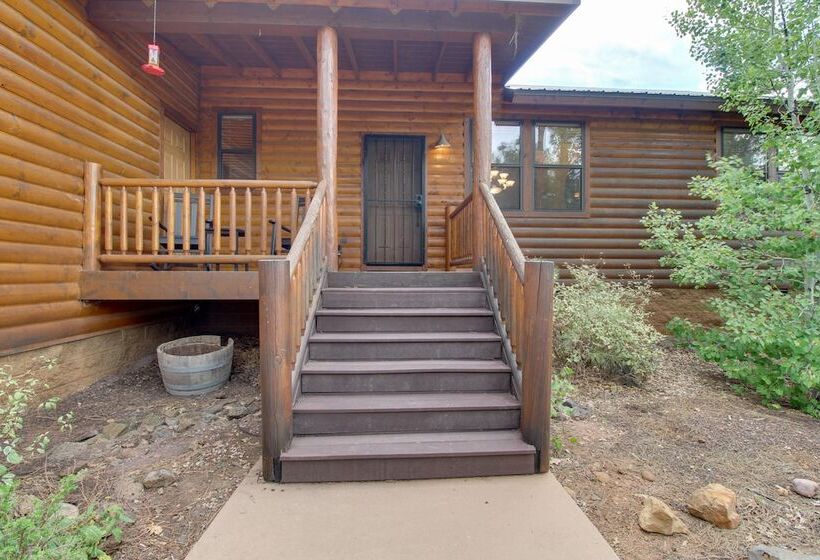 Furnished Deck & Grill: Wooded Torreon Cabin