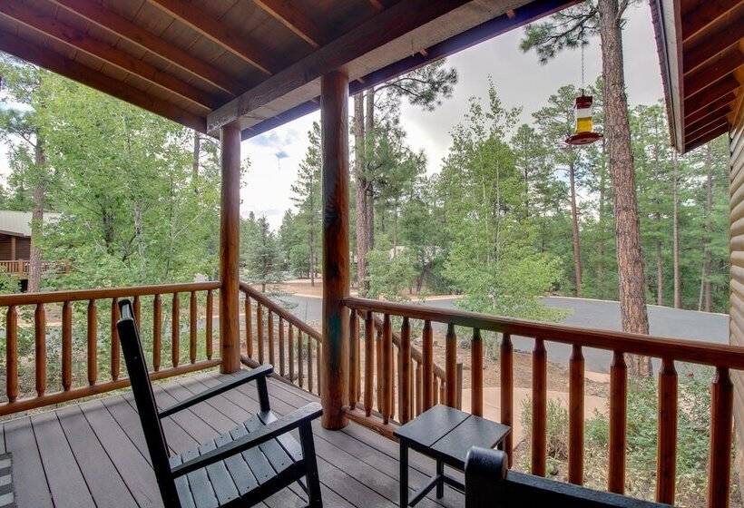 Furnished Deck & Grill: Wooded Torreon Cabin