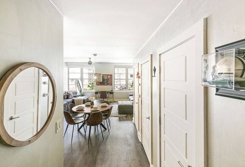 1br Condo In Vibrant New Orleans