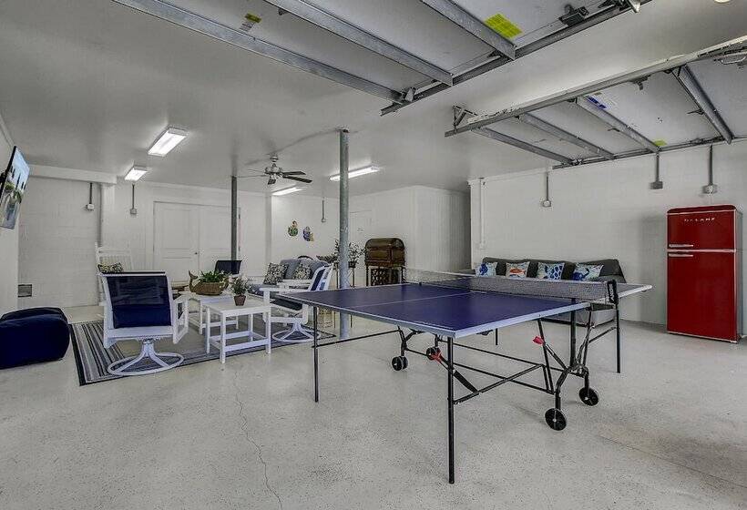 24 Sand Dollar Drive By Avantstay Entertainers Home W/ Pool. Hot Tub, Ping Pong & Close To Beach!