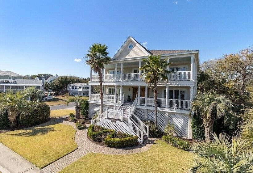 3001 Palm Boulevard By Avantstay Across From Beach & Ocean Views!