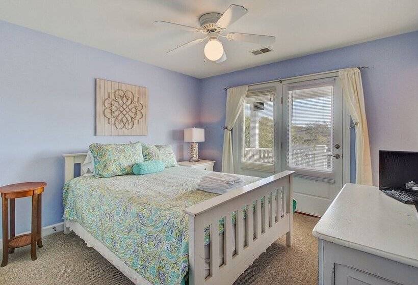 41st Ave   7 41st Avenue