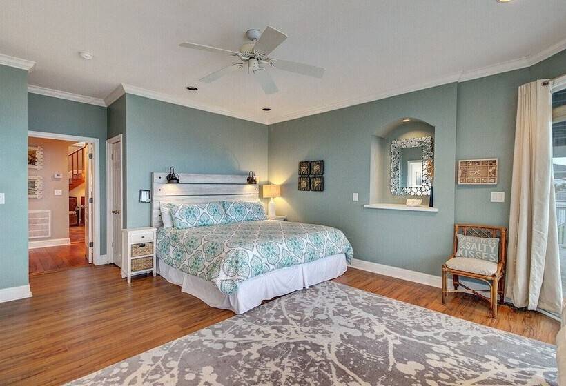 502 Ocean Blvd By Avantstay Beach Front Home W/ Pool & Ocean Views!