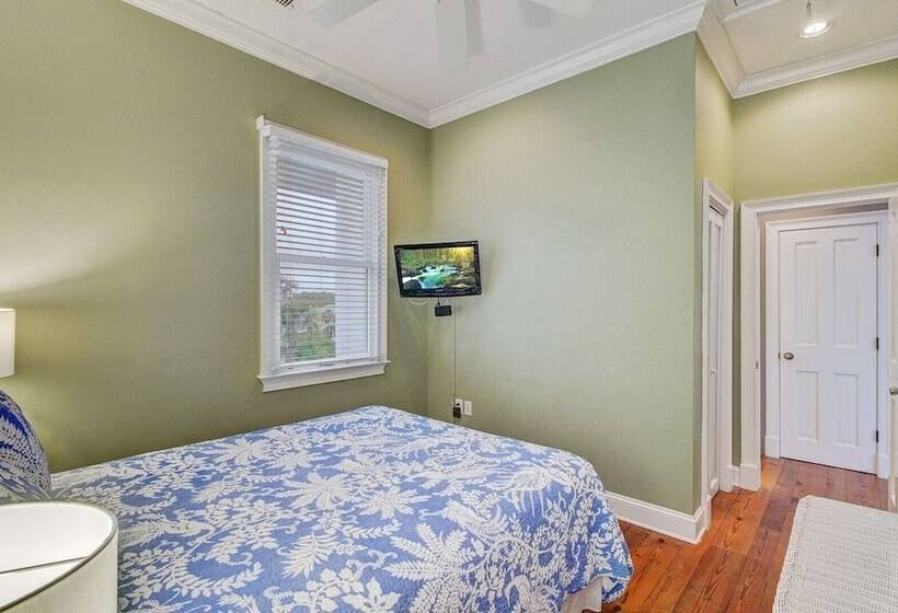 502 Ocean Blvd By Avantstay Beach Front Home W/ Pool & Ocean Views!