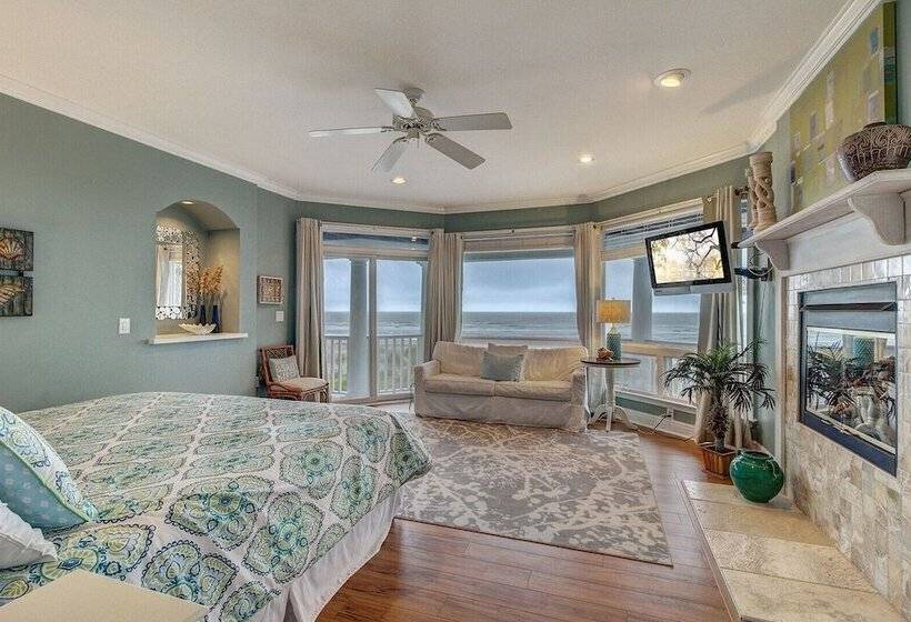 502 Ocean Blvd By Avantstay Beach Front Home W/ Pool & Ocean Views!