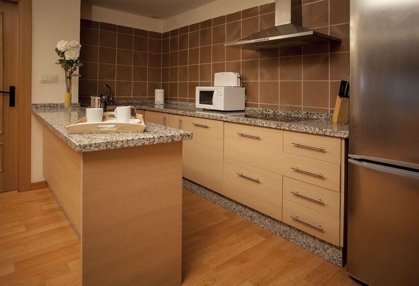 Apartamentos Turísticos Boabdil