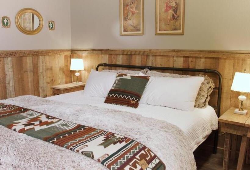 Arthur Murray S Motel