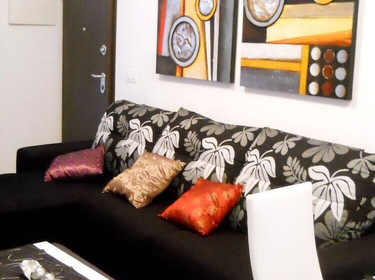 Azul Beach Apartments   Marholidays