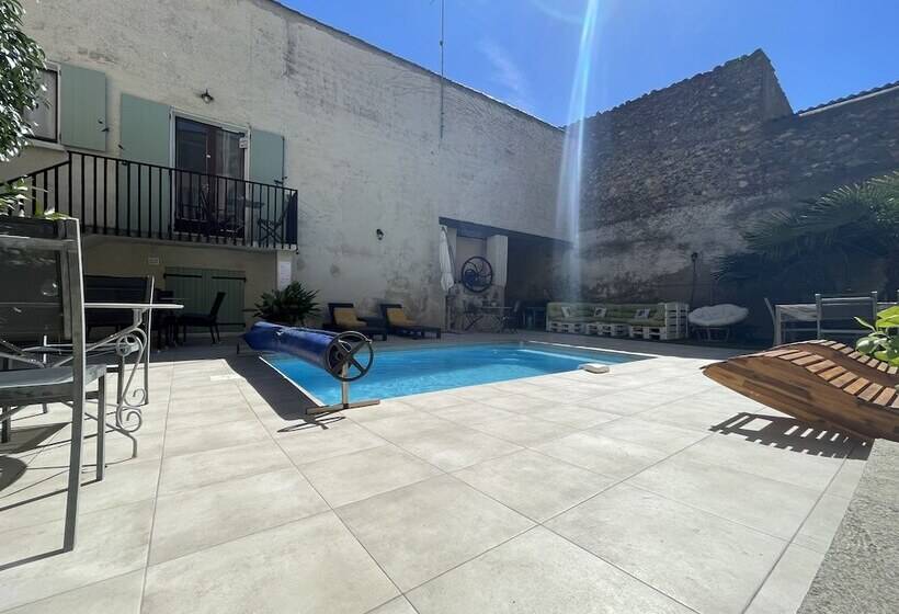 Bed and Breakfast La Coquillade Gite