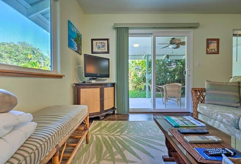 Big Island Paradise  Hawaiian Retreat W/ Patio!