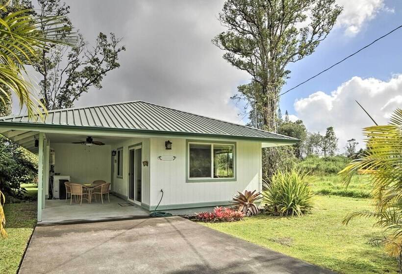 Big Island Paradise  Hawaiian Retreat W/ Patio!