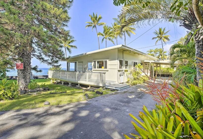 Bright & Airy Beach House W/ Oceanfront Views