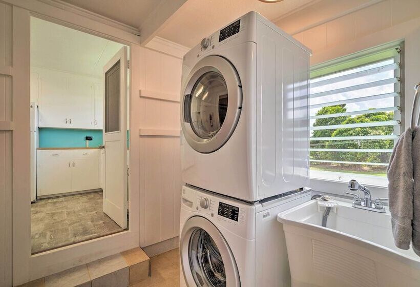 Charming Historic Hilo House Minutes To Beach!