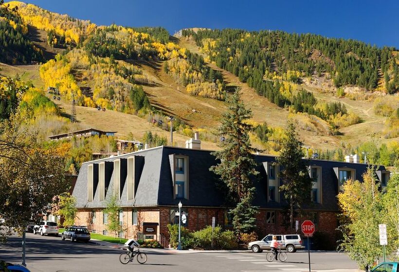 Chateau Chaumont & Dumont Condominiums By Frias