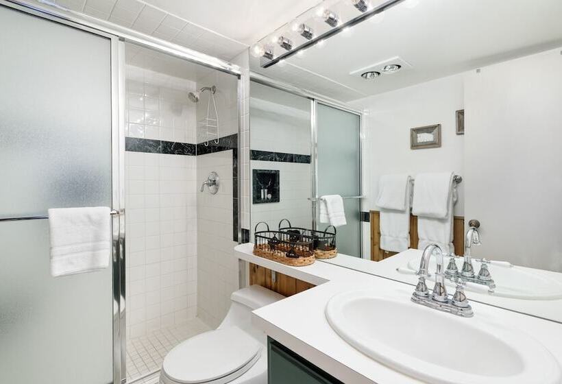 Chateau Chaumont & Dumont Condominiums By Frias