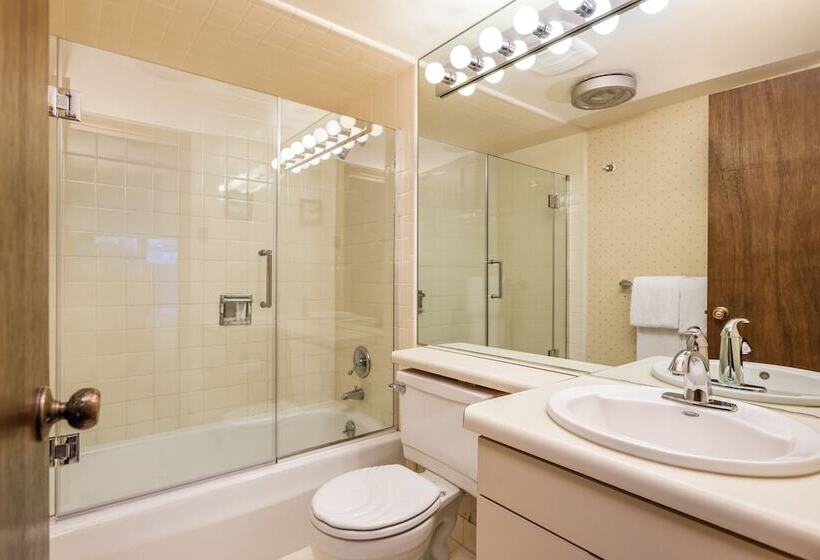 Chateau Chaumont & Dumont Condominiums By Frias