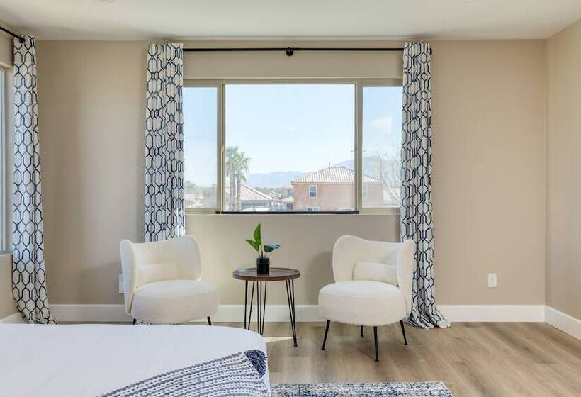 Desert Eden By Avantstay 6br W/ Ensuite Backyard Oasis W/ Pool & Hot Tub!