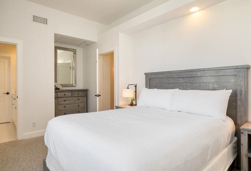 Emerald Cove By Avantstay Mins To Beach & Pier