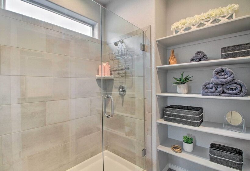 Family Friendly Rio Rancho Home Near Old Town