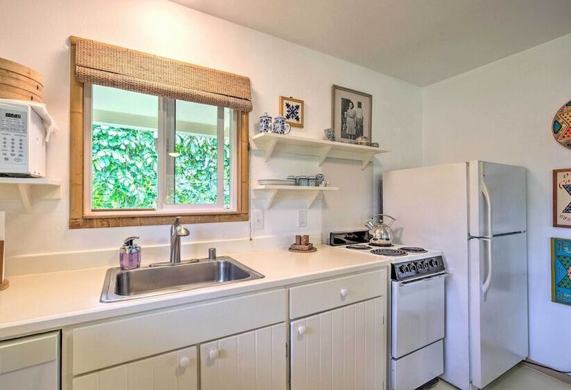 Hale Iki  Kapa A Cottage   1 Block To Beach!