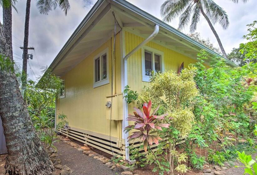 Hale Iki  Kapa A Cottage   1 Block To Beach!