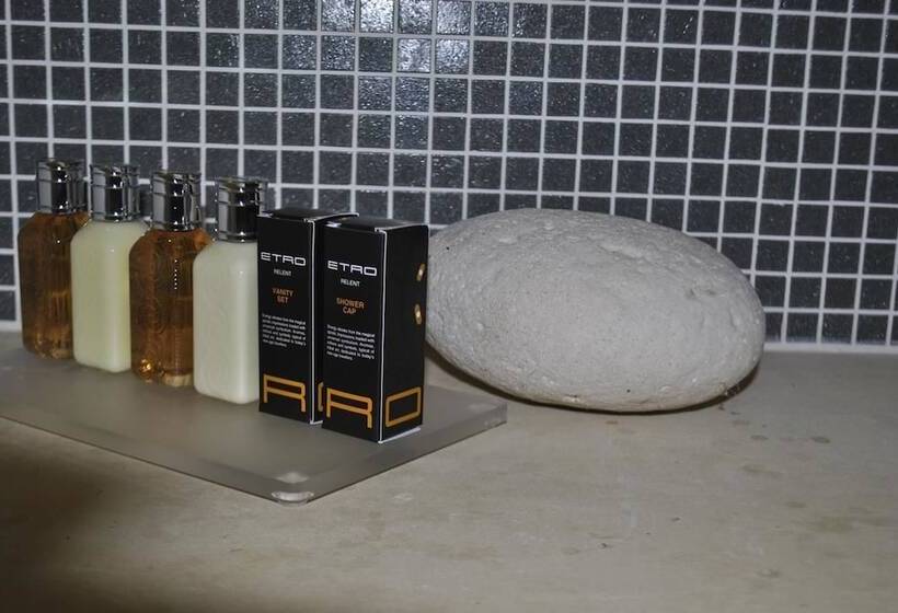 فندق Acantha Boutique