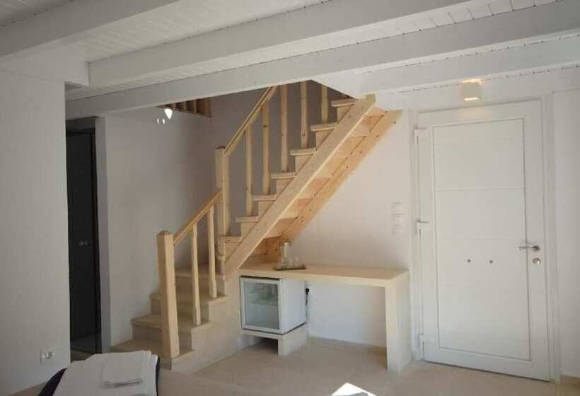 Отель Acantha Boutique