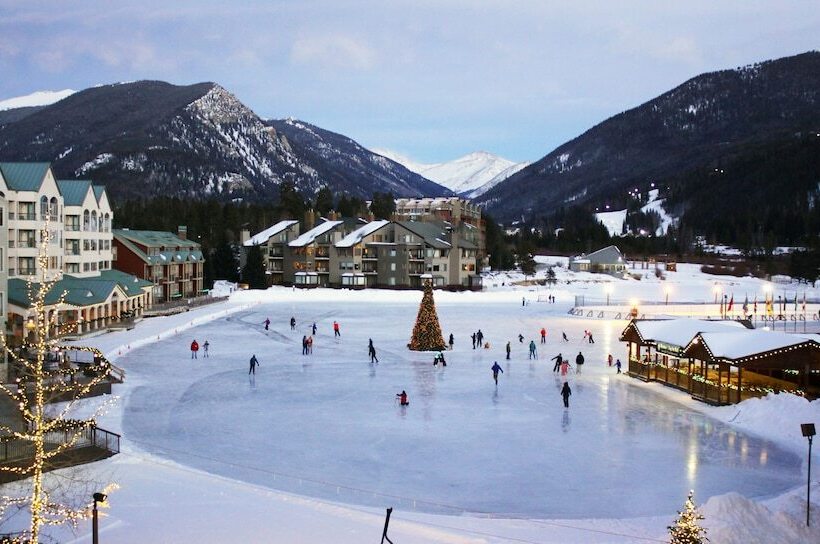 Отель Arapahoe Lodge 1 Bed 2 Bath