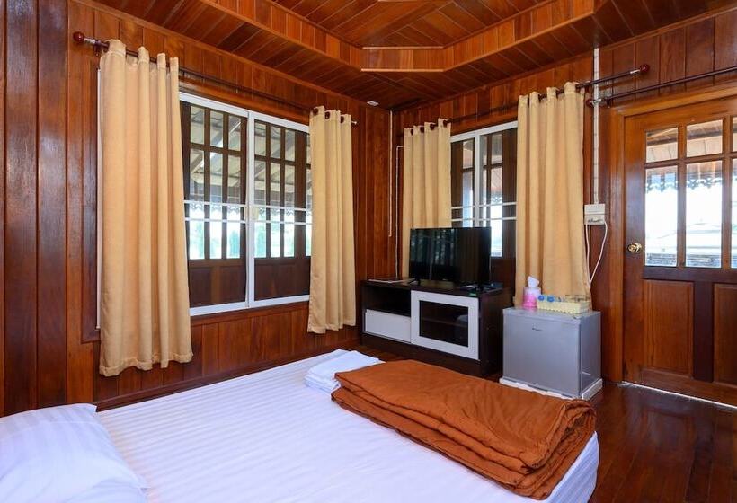 فندق Beung Sampathuan Nakornchaisri Resort