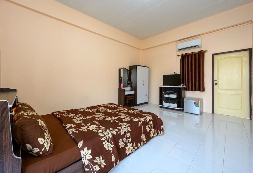 فندق Beung Sampathuan Nakornchaisri Resort