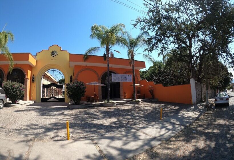 فندق Boutique Sol Y Luna Spa