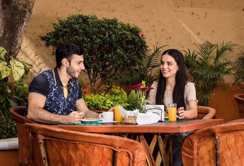 فندق Boutique Sol Y Luna Spa