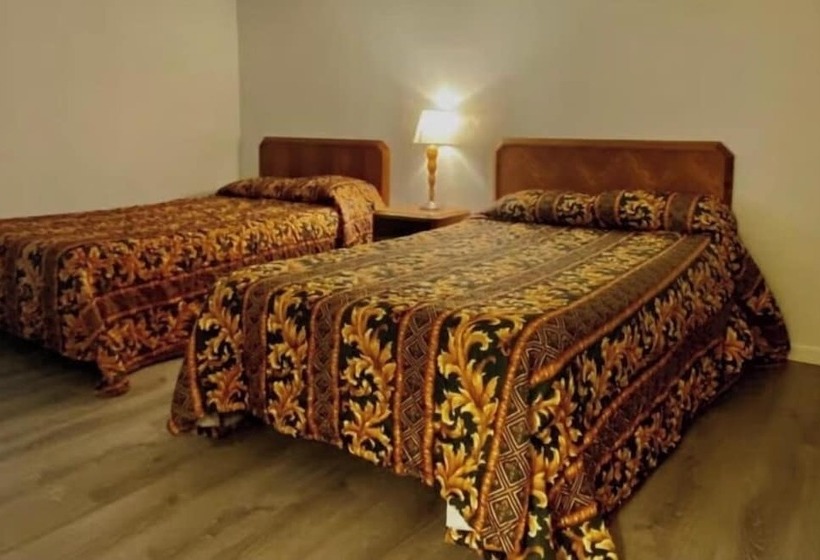 هتل Budget Inn New Harrisburg Cumberland