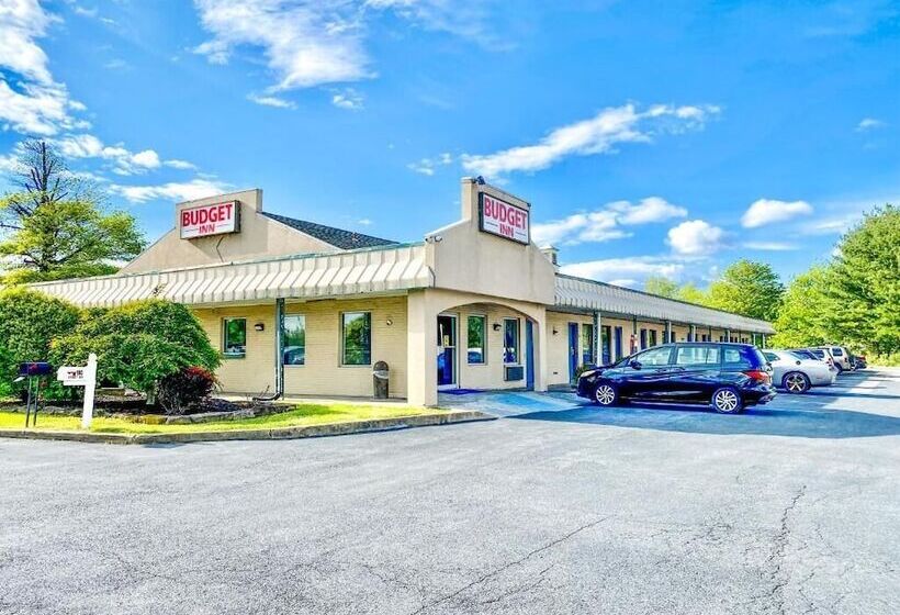 Отель Budget Inn New Harrisburg Cumberland