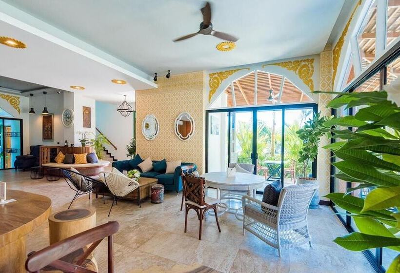 فندق Coco Paradiso Phuket