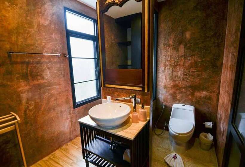 בית מלון כפרי Coco Paradiso Phuket