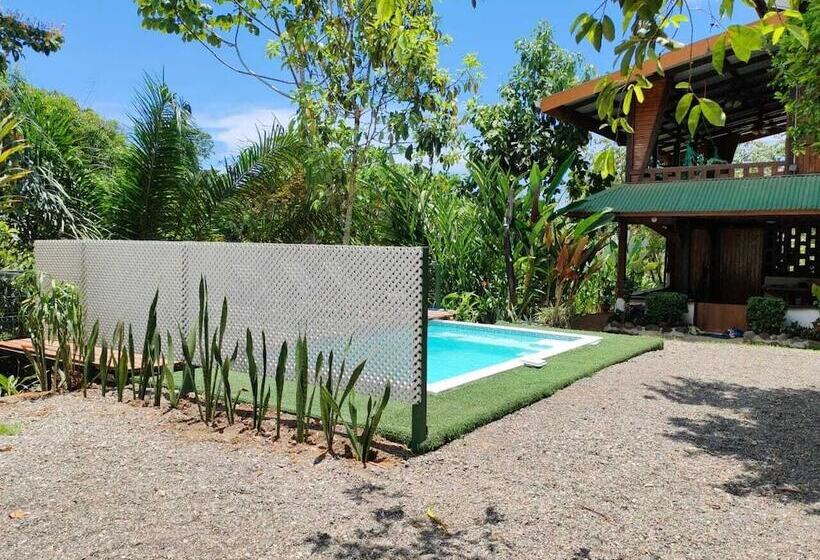 בית מלון כפרי Drake Bay Sunset Lodge