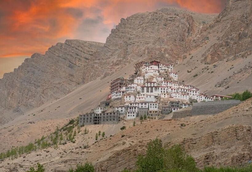 ホテル Echor Mud Huts Tabo, Spiti Valley