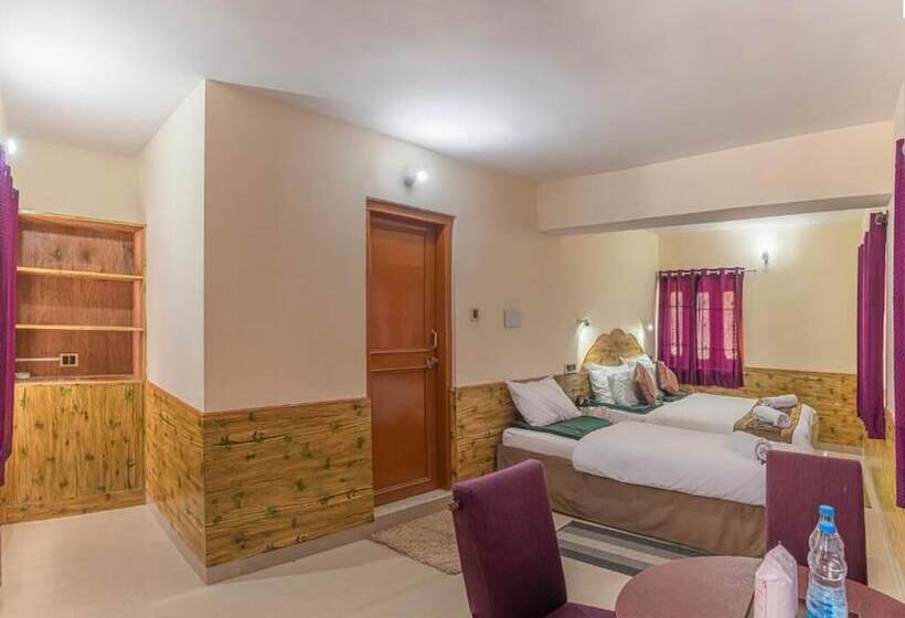 ホテル Echor Mud Huts Tabo, Spiti Valley