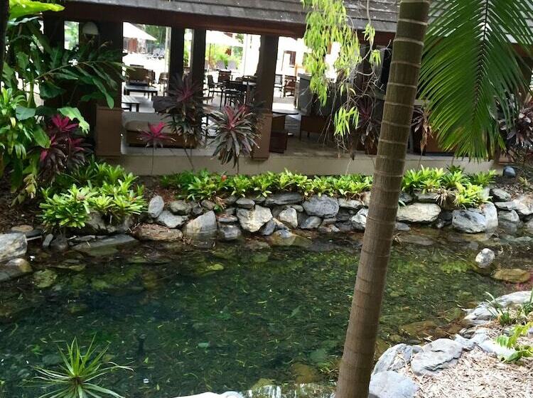 酒店 Elysium Triton By The Sea