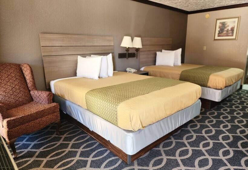 فندق Executive Inn