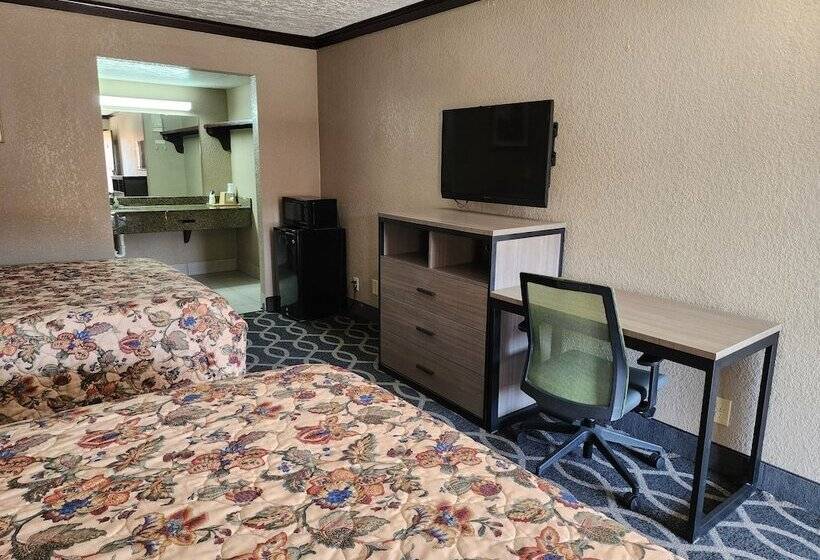 فندق Executive Inn