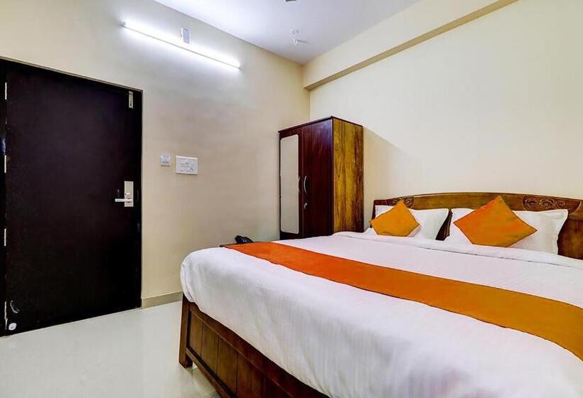 Hotel Fabexpress Uv Residency   700m From Coimbatore International Airport