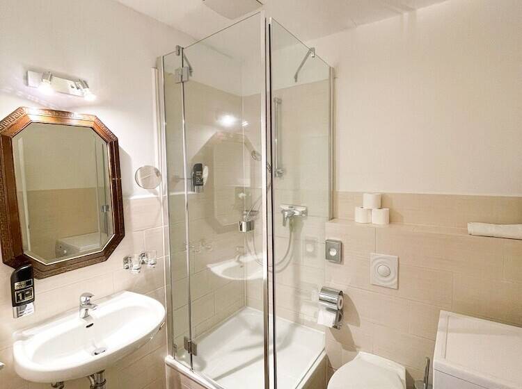 ホテル Ferienwohnungen Am Holstentor