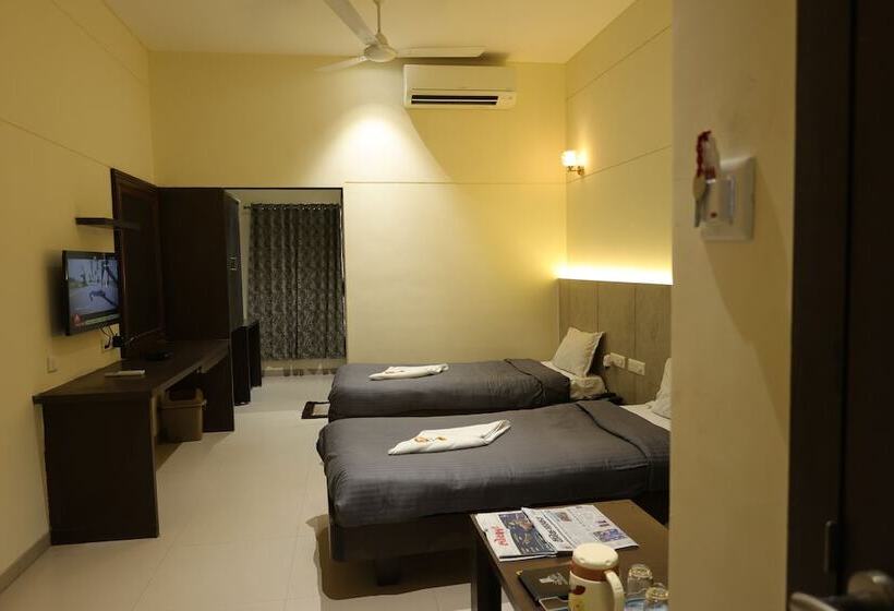 فندق Galaxy Deluxe