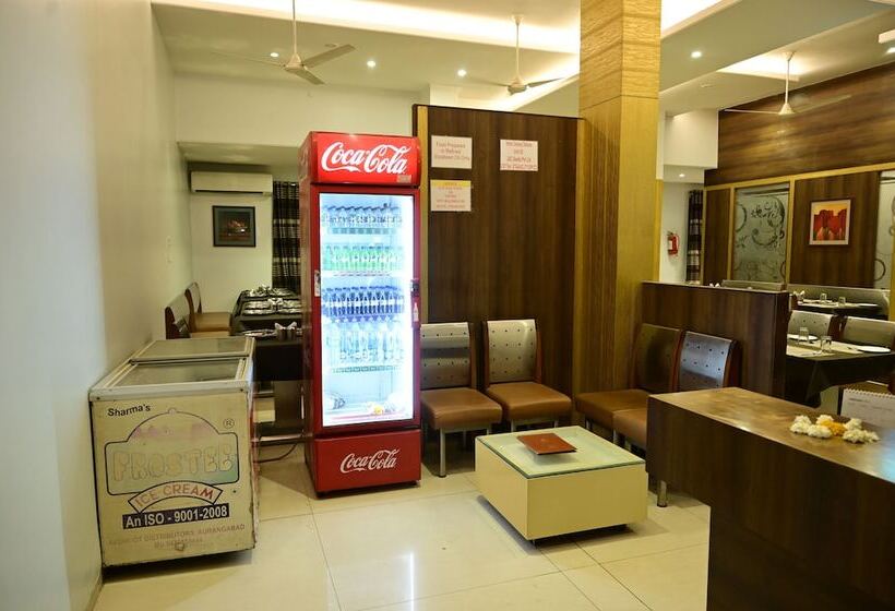 فندق Galaxy Deluxe